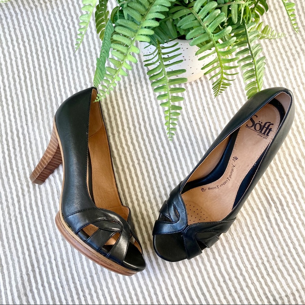 Sofft Mabel Black Leather Peep Toe Pumps